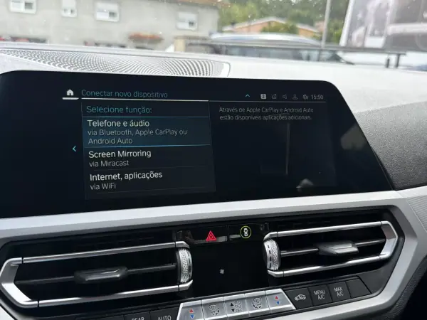 BMW 330e 2019 - 18500 EUR, 206000 km - 206000km - foto 12 de 16
