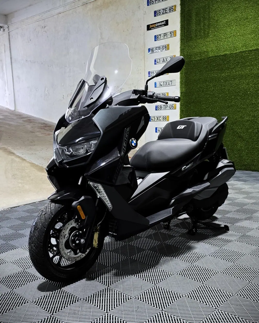 BMW C 400 GT 2024 - 7950 EUR, 500 km - AUTO.MOTO.pt - 500km - foto 2 de 15