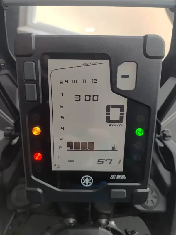 Yamaha Ténéré 700 2020 - 13250 EUR, 500 km - AUTO.MOTO.pt - 500km - foto 20 de 20