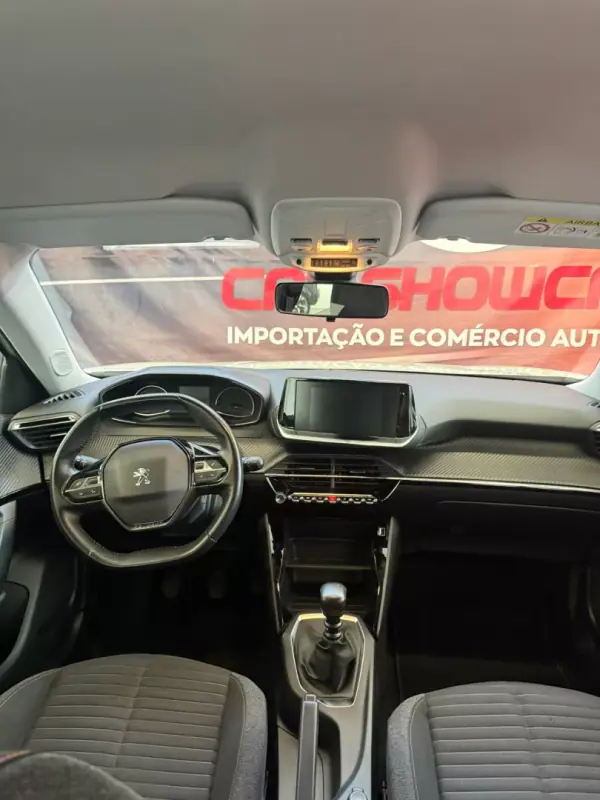 Peugeot 2008 2020 - 16900 EUR, 74000 km - AUTO.MOTO.pt - 74000km - foto 6 de 9