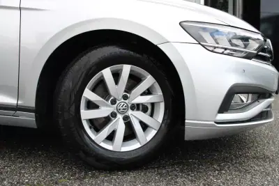 Volkswagen Passat 2021 - 21900 EUR, 22076 km - AUTO.MOTO.pt - 22076km - foto 44 de 44