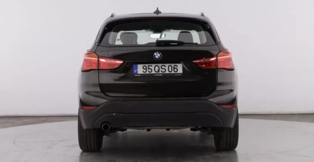 BMW X1 2016 - 14999 EUR, 151121 km - 151121km - foto 5 de 8