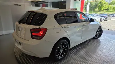 BMW 114 2013 - 9500 EUR, 212463 km - AUTO.MOTO.pt - 212463km - foto 18 de 45