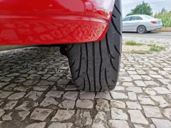 Ford Fiesta 1990 - 9950 EUR, 55000 km - AUTO.MOTO.pt - 55000km - foto 11 de 16