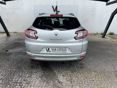 Renault Mégane Break 2012 - 4500 EUR, 299771 km - AUTO.MOTO.pt - 299771km - foto 6 de 11