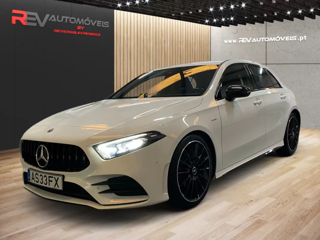 Mercedes-Benz A 180 2022 - 26950 EUR, 182600 km - AUTO.MOTO.pt - 182600km - foto 1 de 20