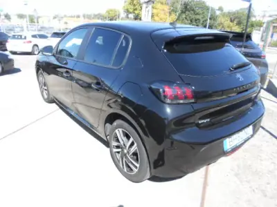 Peugeot 208 2024 - 15900 EUR, 36144 km - 36144km - foto 4 de 14