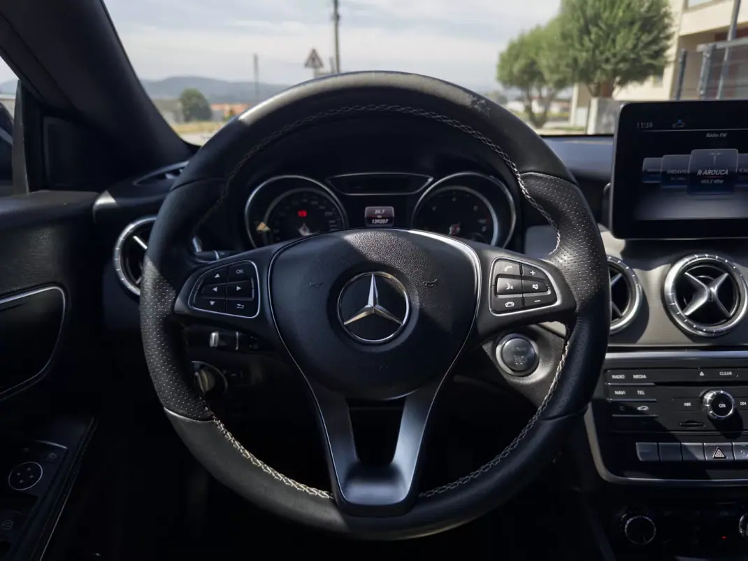 Mercedes-Benz CLA 180 2018 - 17990 EUR, 139000 km - 139000km - foto 16 de 42