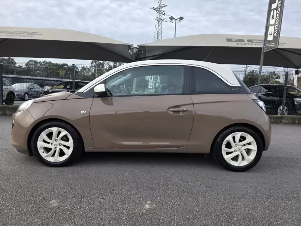 Opel Adam 2014 - 9990 EUR, 122000 km - AUTO.MOTO.pt - 122000km - foto 4 de 26