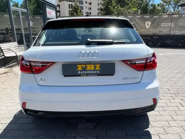 Audi A1 Sportback 2023 - 23500 EUR, 40987 km - AUTO.MOTO.pt - 40987km - foto 9 de 12