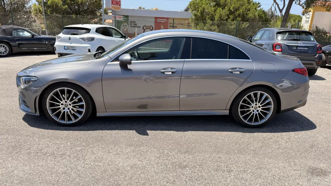 Mercedes-Benz CLA 180 2020 - 30990 EUR, 111000 km - 111000km - foto 3 de 26
