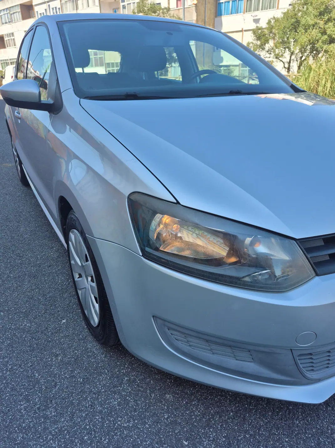 Volkswagen Polo 2011 - 6150 EUR, 191000 km - 191000km - foto 6 de 14