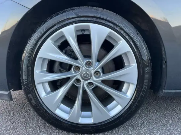 Opel Astra 2016 - 13990 EUR, 190000 km - AUTO.MOTO.pt - 190000km - foto 9 de 33
