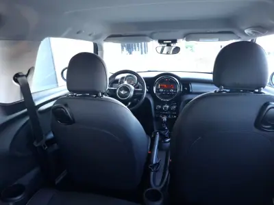 MINI 3 Portas 2016 - 12990 EUR, 62793 km - AUTO.MOTO.pt - 62793km - foto 10 de 15