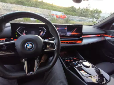 BMW i5 2024 - 54900 EUR, 49000 km - AUTO.MOTO.pt - 49000km - foto 12 de 14