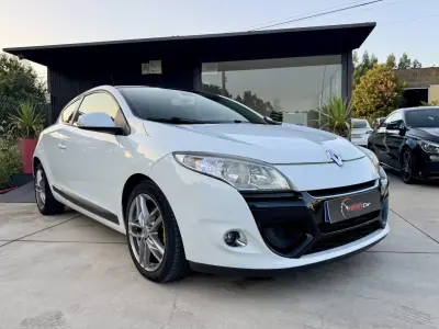 Renault Mégane Coupe 2012 - 7999 EUR, 199000 km - 199000km - foto 4 de 18