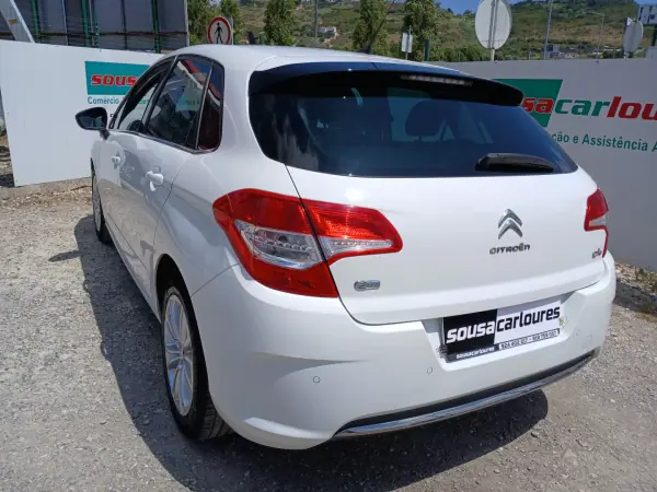 Citroën C4 2014 - 8250 EUR, 133197 km - AUTO.MOTO.pt - 133197km - foto 14 de 27