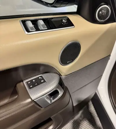 Land Rover Range Rover Sport 2019 - 44750 EUR, 110700 km - AUTO.MOTO.pt - 110700km - foto 27 de 60