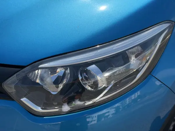 Renault Captur 2017 - 12995 EUR, 103000 km - AUTO.MOTO.pt - 103000km - foto 30 de 38