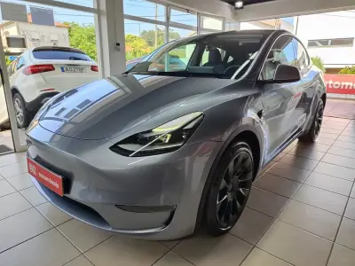 Tesla Model Y 2023 - 38900 EUR, 39000 km - AUTO.MOTO.pt - 39000km - foto 5 de 33