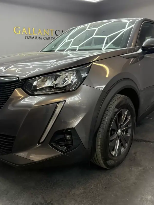 Peugeot 2008 2021 - 15250 EUR, 70161 km - AUTO.MOTO.pt - 70161km - foto 8 de 36