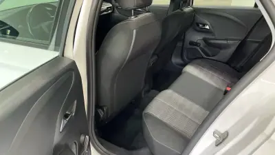 Opel Corsa 2022 - 11990 EUR, 135000 km - AUTO.MOTO.pt - 135000km - foto 8 de 9