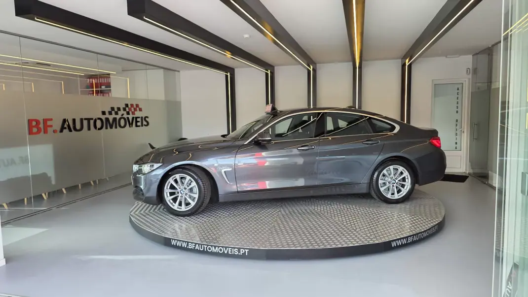 BMW 418 Gran Coupé 2018 - 20900 EUR, 157385 km - AUTO.MOTO.pt - 157385km - foto 13 de 53