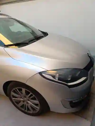 Renault Mégane Sport Tourer 2015 - 10500 EUR, 82000 km - 82000km - foto 1 de 12
