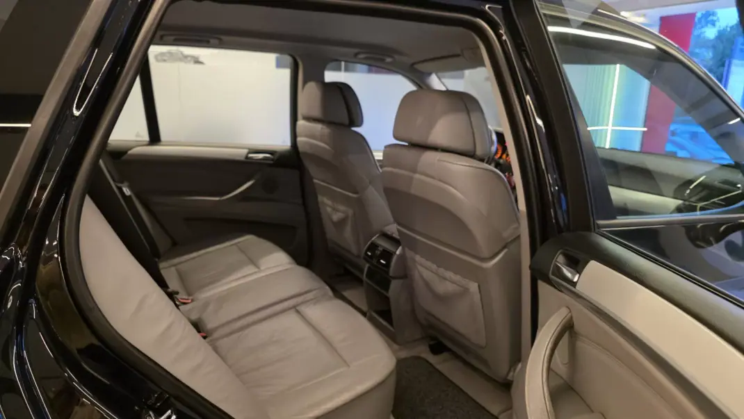 BMW X5 2008 - 14900 EUR, 273516 km - AUTO.MOTO.pt - 273516km - foto 43 de 51