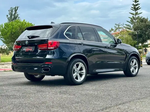 BMW X5 2017 - 28900 EUR, 175000 km - 175000km - foto 22 de 55