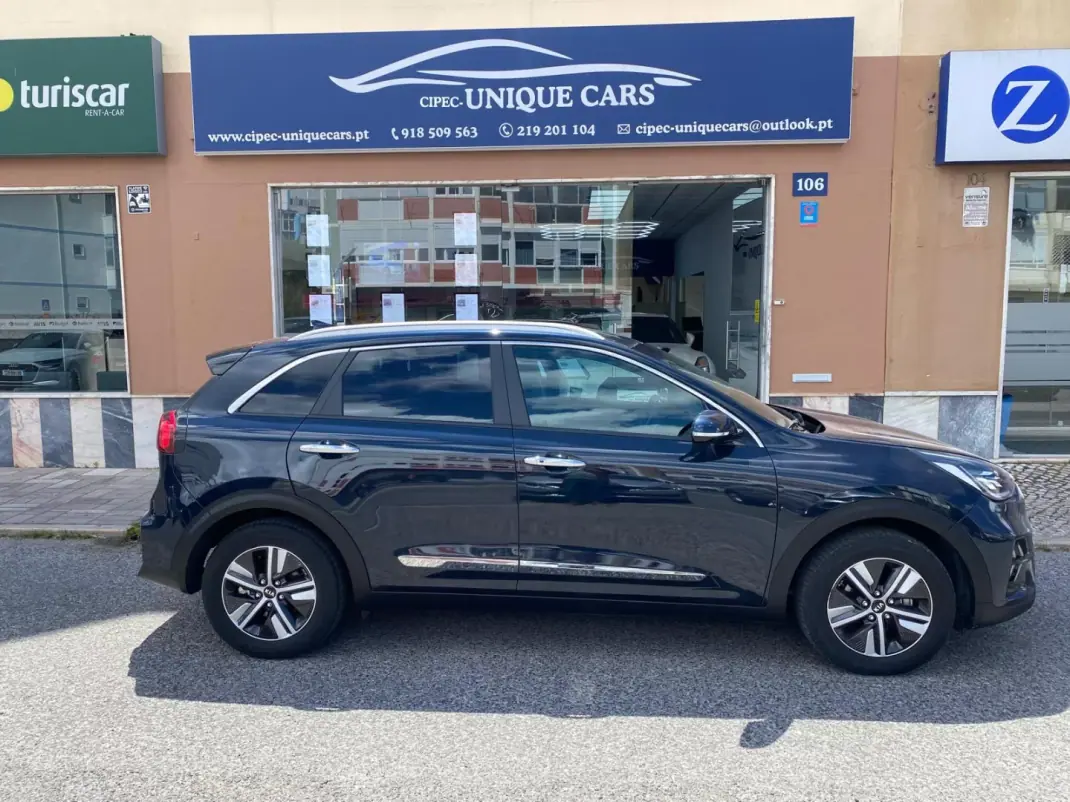 Kia Niro 2019 - 17250 EUR, 15900 km - AUTO.MOTO.pt - 15900km - foto 5 de 17