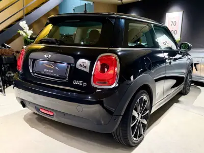 MINI Cooper 2014 - 12500 EUR, 125100 km - AUTO.MOTO.pt - 125100km - foto 10 de 14
