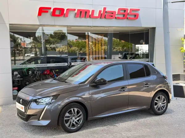 Peugeot 208 2021 - 10900 EUR, 99310 km - AUTO.MOTO.pt - 99310km - foto 9 de 19