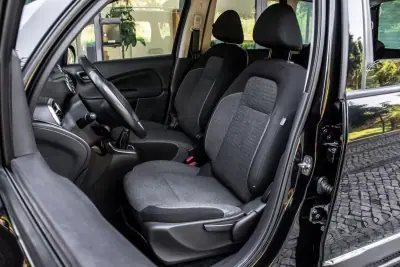 Citroën C3 Picasso 2017 - 7450 EUR, 79899 km - AUTO.MOTO.pt - 79899km - foto 20 de 27