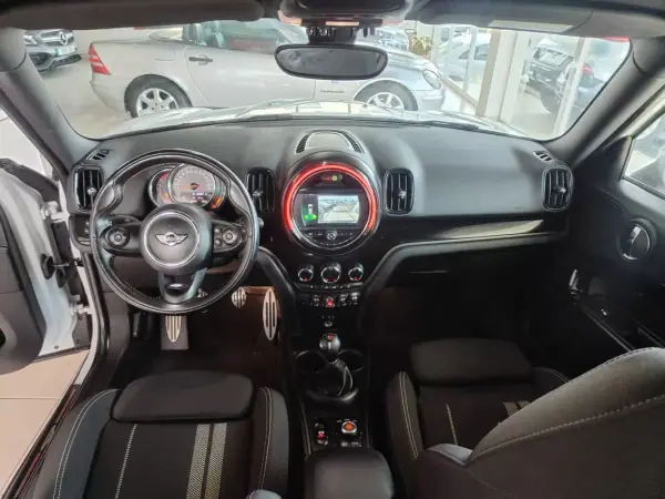 MINI Countryman 2018 - 19990 EUR, 84000 km - AUTO.MOTO.pt - 84000km - foto 19 de 37