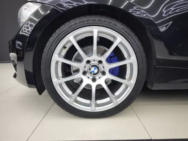 BMW 118 2012 - 13950 EUR, 239213 km - AUTO.MOTO.pt - 239213km - foto 19 de 39