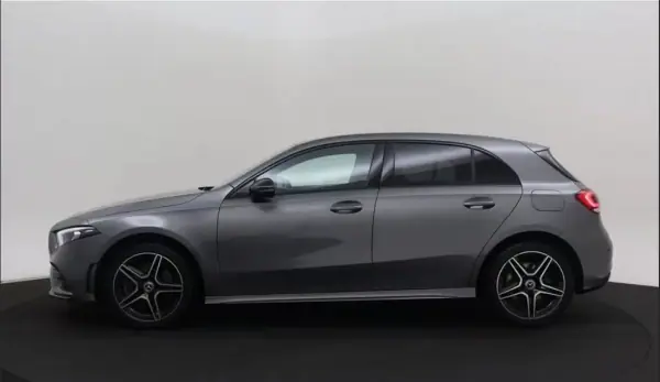 Mercedes-Benz A 250e 2022 - 28900 EUR, 132000 km - AUTO.MOTO.pt - 132000km - foto 2 de 9