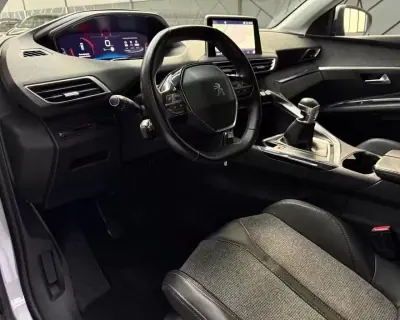 Peugeot 3008 2016 - 13999 EUR, 126514 km - AUTO.MOTO.pt - 126514km - foto 20 de 22