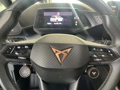 Cupra Born 2023 - 27800 EUR, 83155 km - 83155km - foto 22 de 31