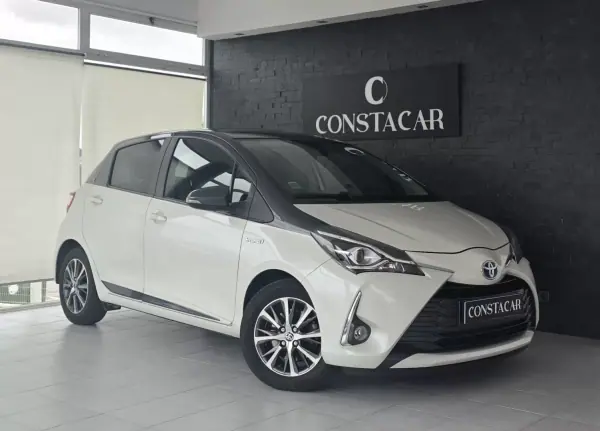 Toyota Yaris 2020 - 17450 EUR, 77356 km - AUTO.MOTO.pt - 77356km - foto 4 de 28