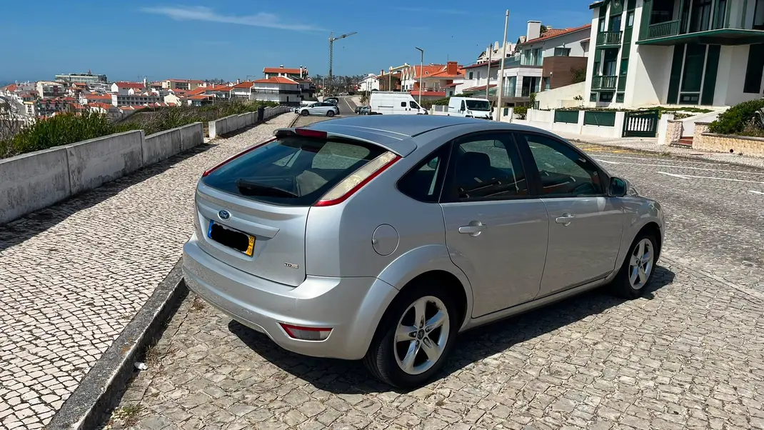 Ford 2009 - 4999 EUR, 170025 km - 170025km - foto 5 de 11
