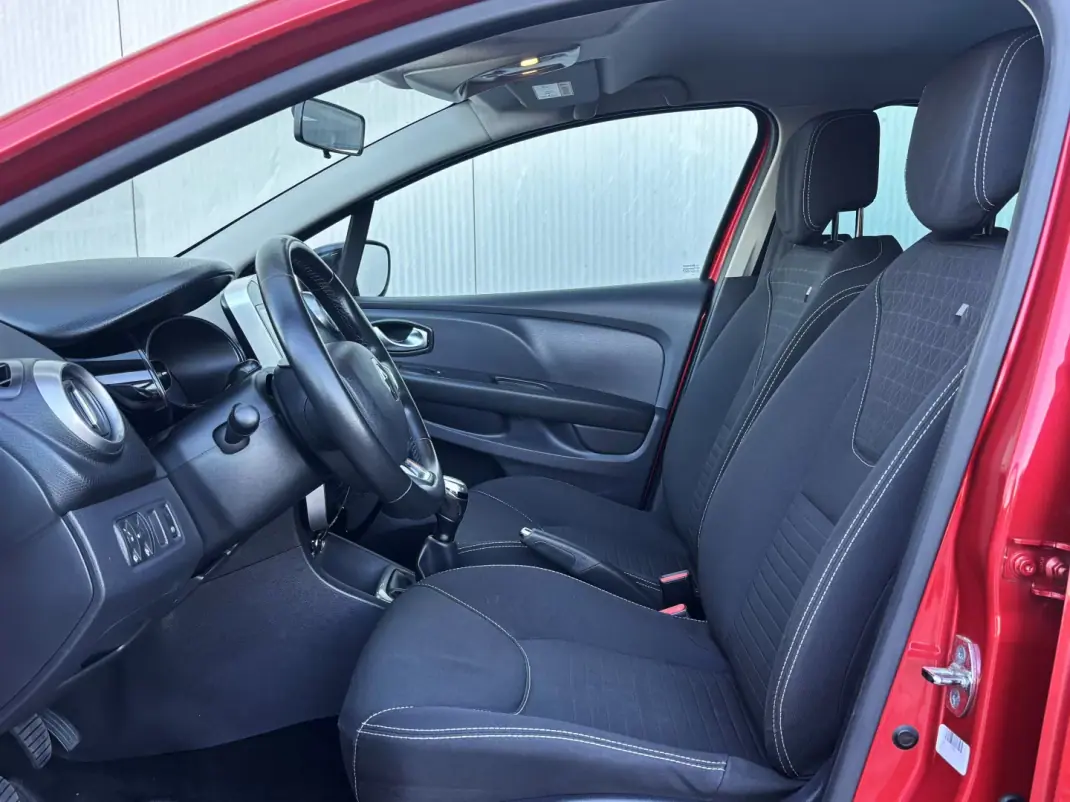 Renault Clio 2017 - 10500 EUR, 129000 km - 129000km - foto 12 de 39
