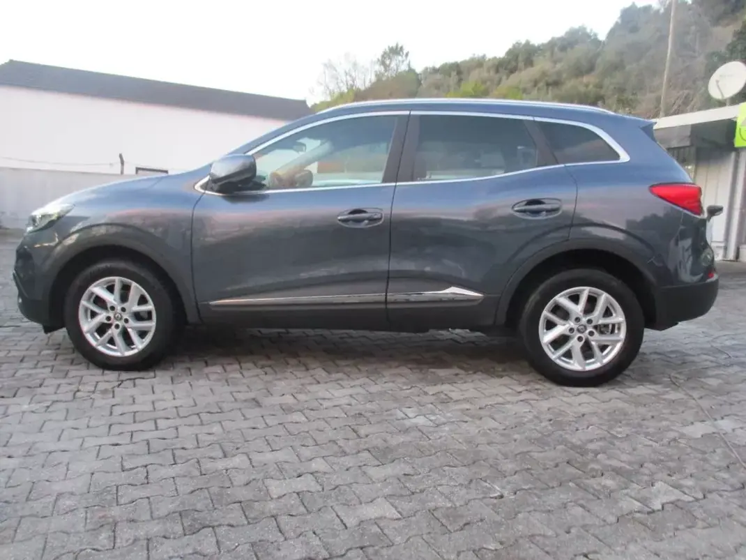 Renault Kadjar 2018 - 14990 EUR, 105000 km - 105000km - foto 9 de 29