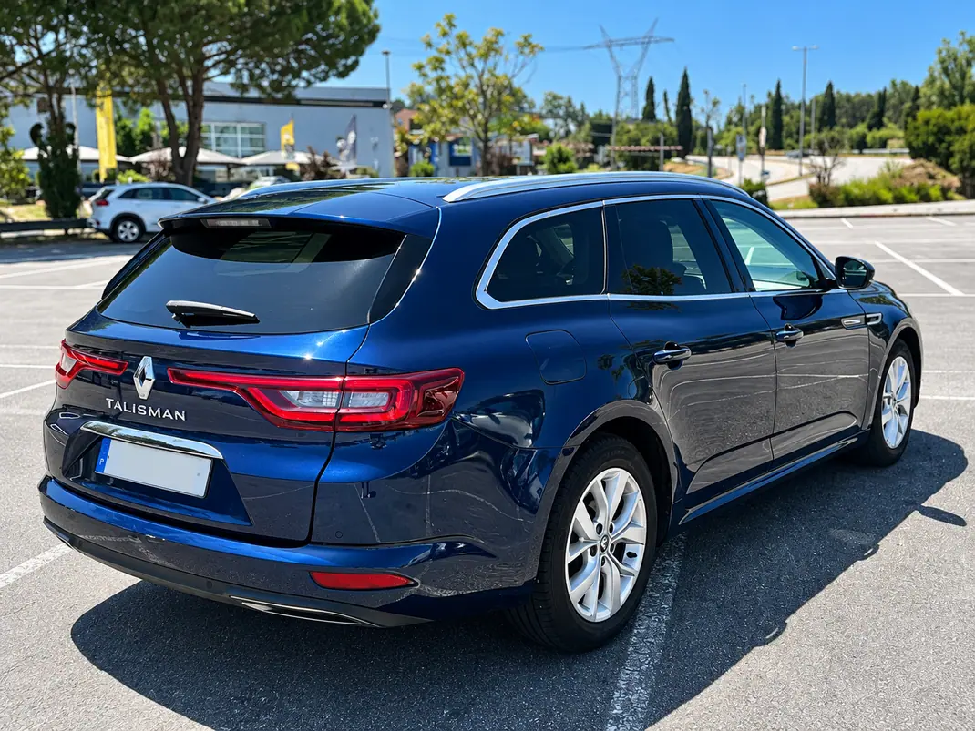 Renault Talisman Sport Tourer 2018 - 10800 EUR, 188000 km - 188000km - foto 5 de 11