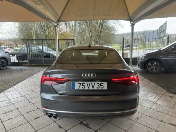 Audi A5 Sportback 2019 - 30750 EUR, 98486 km - AUTO.MOTO.pt - 98486km - foto 7 de 35