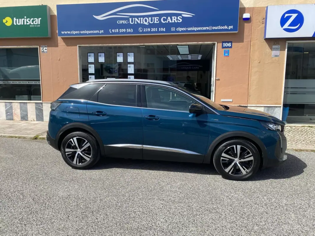 Peugeot 3008 2021 - 25500 EUR, 43554 km - AUTO.MOTO.pt - 43554km - foto 4 de 21