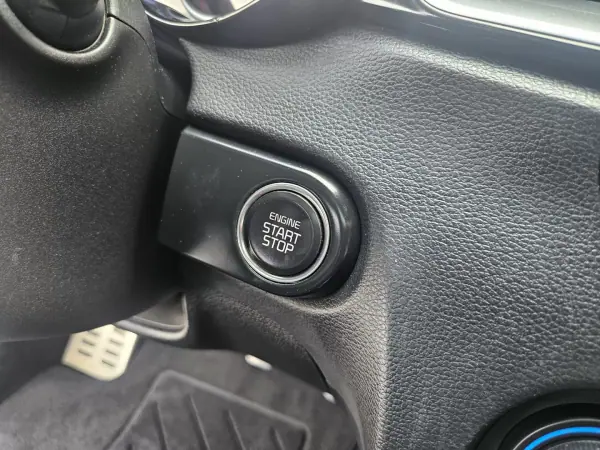 Kia ProCeed 2020 - 17400 EUR, 119400 km - AUTO.MOTO.pt - 119400km - foto 66 de 69