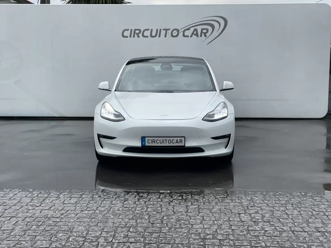 Tesla Model 3 2020 - 25995 EUR, 80043 km - AUTO.MOTO.pt - 80043km - foto 7 de 43