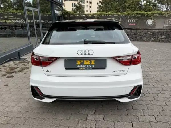 Audi A1 Sportback 2023 - 27900 EUR, 76460 km - AUTO.MOTO.pt - 76460km - foto 8 de 12