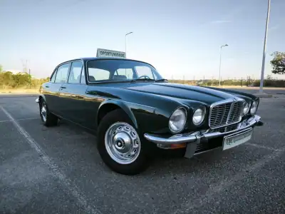 Jaguar XJ6 1976 - 24950 EUR, 47777 km - AUTO.MOTO.pt - 47777km - foto 10 de 60